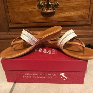 Cute summer sandals!